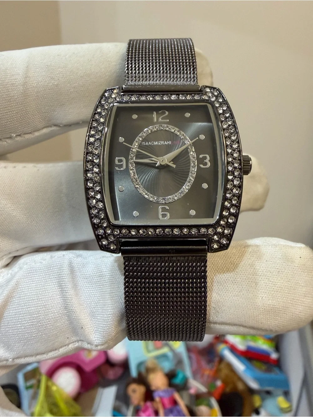 Isaac Mizrahi Live IMZ748 Womens Gunmetal Tonneau Crystal Watch Mesh Band PC21